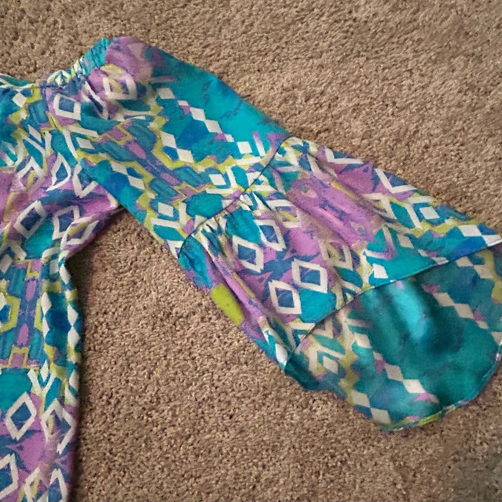 NWOT ❤️SALE❤️ 100% Silk Alice & Trixie/Stitch Fix Top. GORGEOUS COLORS! - Picture 9 of 15